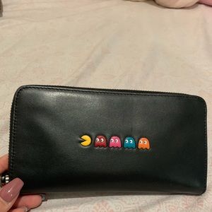 Authentic Coach pacman wallet